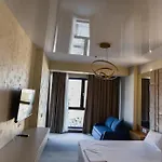 Hotel Vibe Mamaia Nord 4*