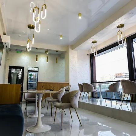 Vibe Mamaia Nord 4* Năvodari