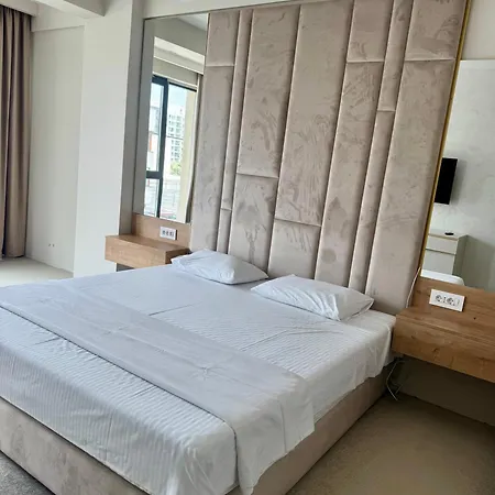 Vibe Mamaia Nord Navodari