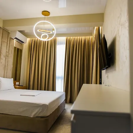 Vibe Mamaia Nord מלון