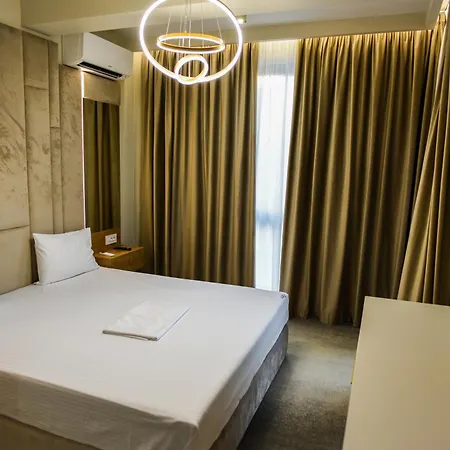 Vibe Mamaia Nord מלון